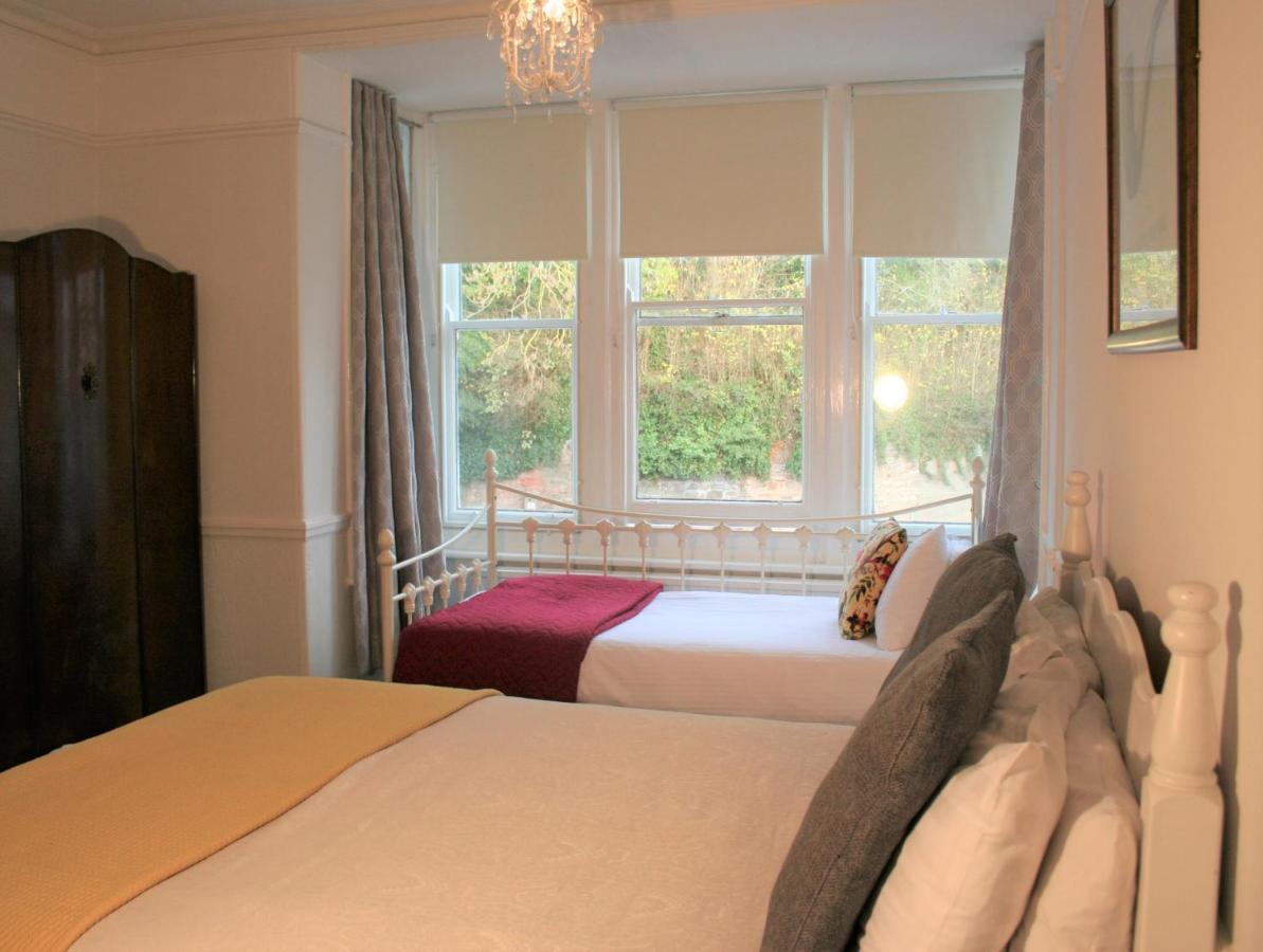The Telstar Bed & Breakfast Exeter Exterior photo