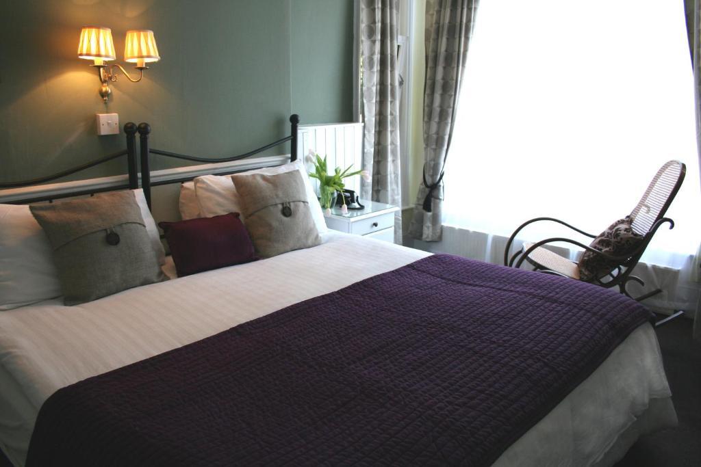 The Telstar Bed & Breakfast Exeter Room photo